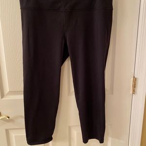 Victoria Secret Sport Cropped Leggings